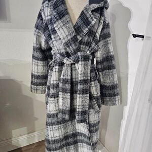 American-eagle-outfitters Women's Grey and White fur Coat hooded